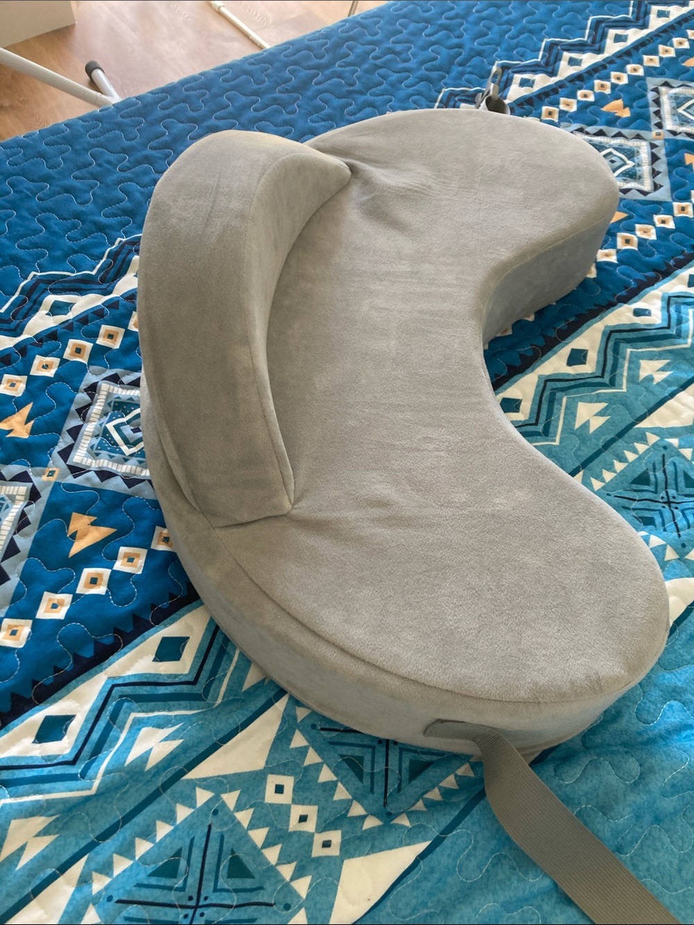 Momcozy Plush Gray Nursing Pillow with Burgundy Logo